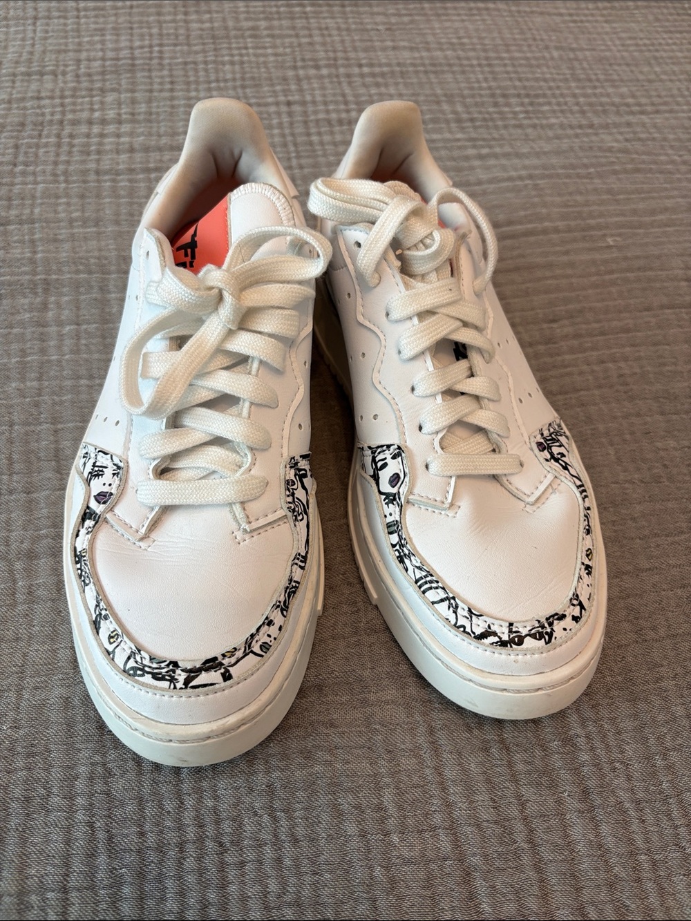 Adidas White Graphic-Trim Platform Sneakers